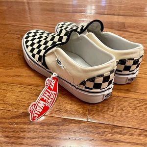 Checkered vans women’s 7.5